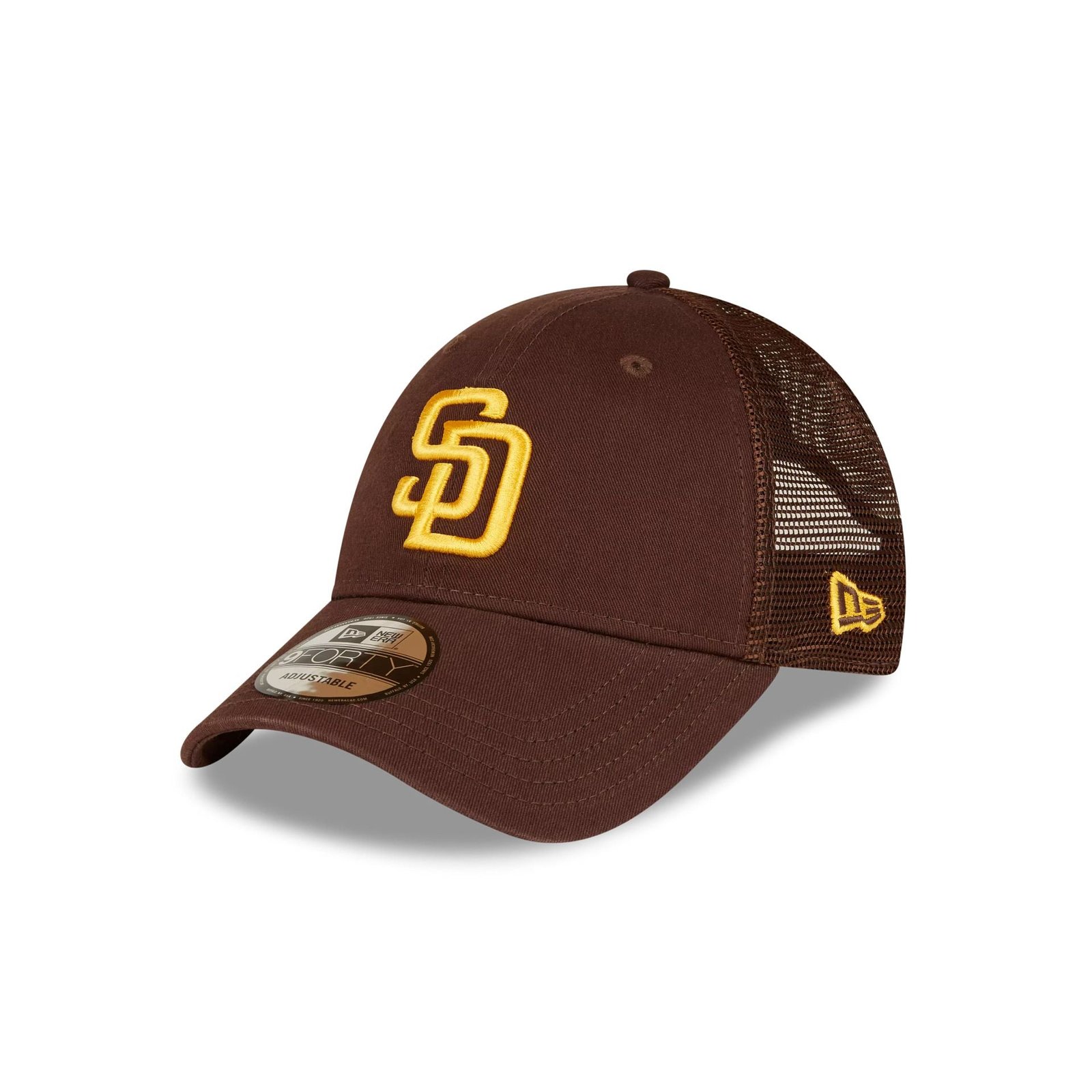 12351300_TRUCK_940_SADPADPRI20_3QL.jpg San Diego Padres 9FORTY Trucker Hat - Imagen 1