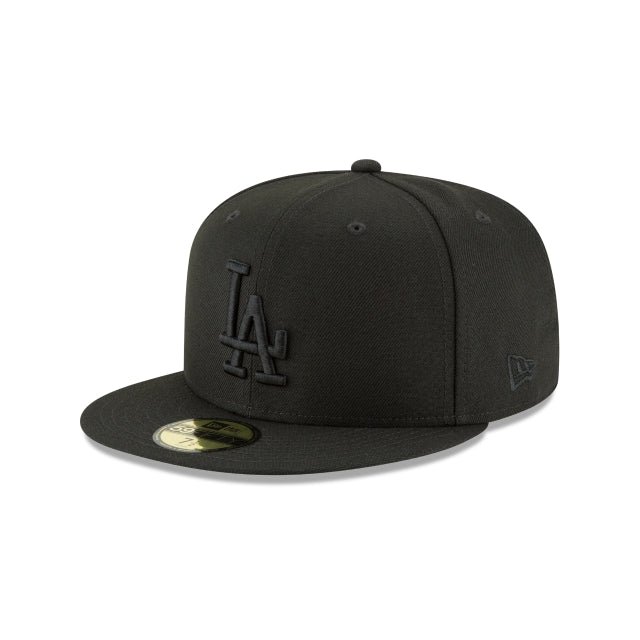 9375840763934.jpg Los Angeles Dodgers Blackout Basic 59FIFTY Fitted Hat - Imagen 1